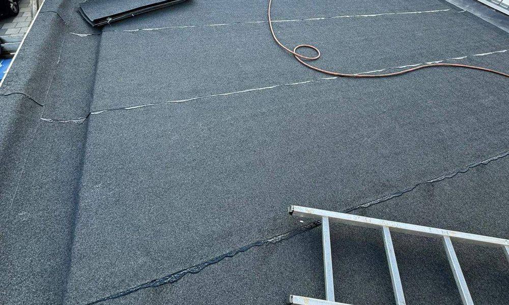 Bitumen Dak Vught